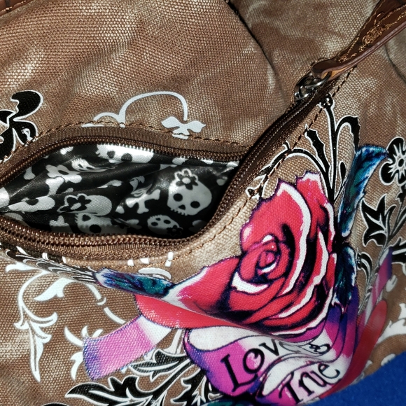 Handbag - Picture 7 of 10